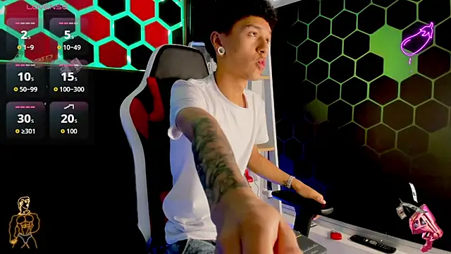 David Banks  online show from April 2, 2026, 12:36 pm