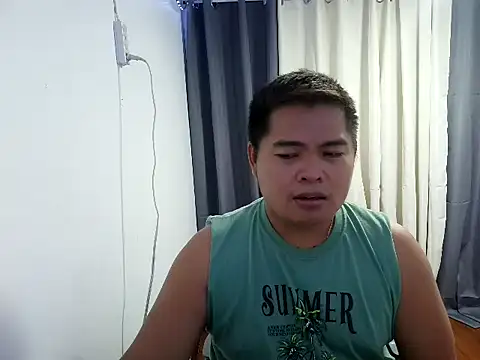 bigloadfox online show from March 13, 2026, 12:23 pm