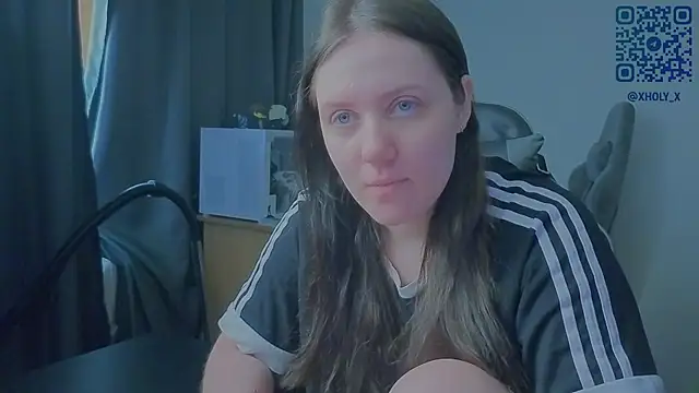 Snapshot of Holy_Kveta chatting on July 12, 2026, 2:46 am Holy Kveta online show from July 12, 2026, 2:46 am