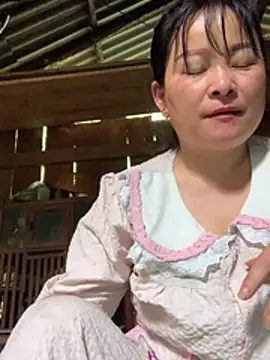 Star-sweet01 online show from March 16, 2026, 5:13 am