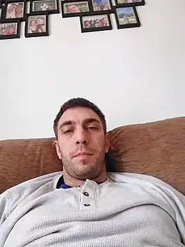 Snapshot of rubio009 chatting on March 13, 2026, 10:44 am rubio009 online show from March 13, 2026, 10:44 am