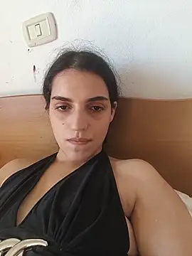SoniaMoonnnnn online show from May 23, 2026, 5:34 am
