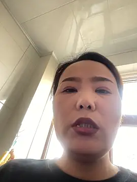 Youyou 12 online show from March 22, 2026, 2:26 am