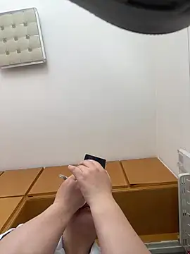 Youyou 12 online show from April 1, 2026, 12:22 am