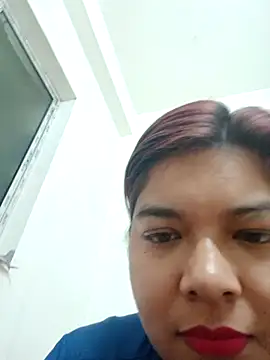 Snapshot of Elie_Hallway chatting on February 24, 2026, 7:01 pm Elie Hallway online show from February 24, 2026, 7:01 pm