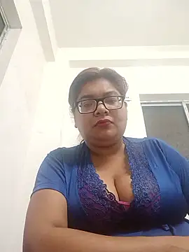 Snapshot of Elie_Hallway chatting on March 1, 2026, 6:32 pm Elie Hallway online show from March 1, 2026, 6:32 pm