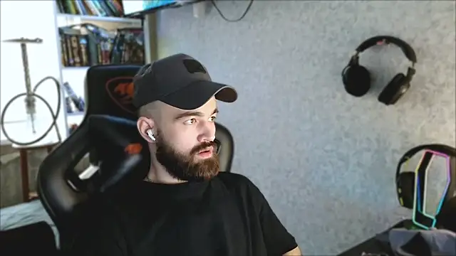  Mostly  online show from April 14, 2026, 3:40 pm