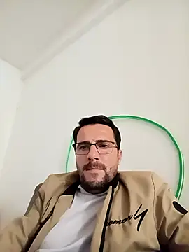 Snapshot of NatanCasad0 chatting on February 5, 2026, 9:41 pm NatanCasad0 online show from February 5, 2026, 9:41 pm