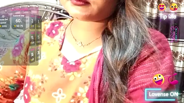 Snapshot of Nusrat_Faria chatting on July 15, 2026, 10:04 pm Nusrat Faria online show from July 15, 2026, 10:04 pm