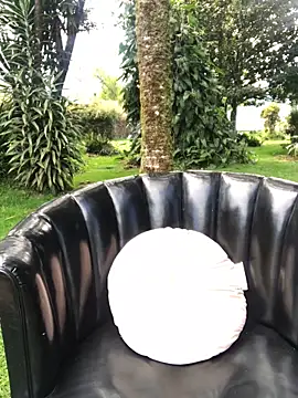 Snapshot of mia_inkk chatting on February 19, 2026, 6:59 pm mia inkk online show from February 19, 2026, 6:59 pm