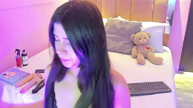 Snapshot of SamanthaHill_ chatting on March 21, 2026, 3:44 am SamanthaHill online show from March 21, 2026, 3:44 am