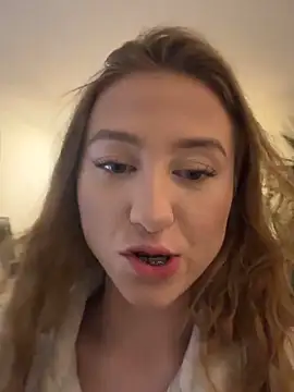 romyxxs online show from February 24, 2026, 10:41 pm