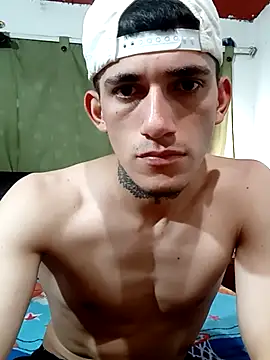 Alexwedcam online show from February 4, 2026, 7:53 pm