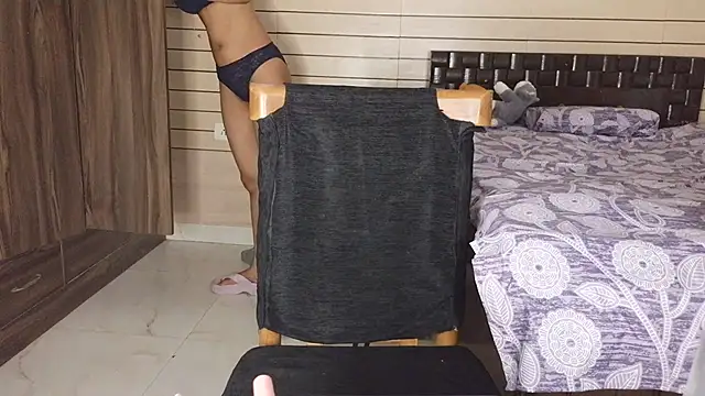 Alina Teen online show from July 28, 2026, 1:21 pm