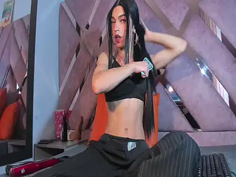 Snapshot of MeghanQueen__ chatting on February 6, 2026, 4:17 am MeghanQueen online show from February 6, 2026, 4:17 am