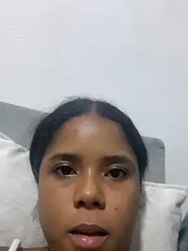 LIA PARKERR online show from February 10, 2026, 6:17 am