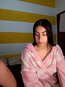 Snapshot of Anjinha_nenem chatting on May 4, 2026, 9:22 pm Anjinha nenem online show from May 4, 2026, 9:22 pm