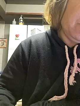 tuhardsexy online show from July 28, 2026, 12:48 pm