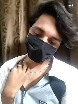 Snapshot of urs_daddy420 chatting on February 2, 2026, 1:32 pm urs daddy420 online show from February 2, 2026, 1:32 pm