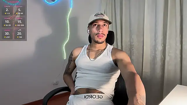 rafael stone11 online show from March 25, 2026, 1:22 am