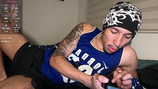 rafael stone11 online show from March 31, 2026, 4:57 am