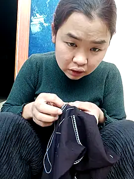 Jyllyy online show from February 5, 2026, 7:24 am