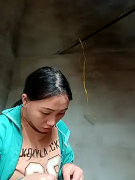 Snapshot of hot-luna- chatting on March 19, 2026, 7:34 am hot-luna- online show from March 19, 2026, 7:34 am