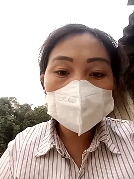 Snapshot of hot-luna- chatting on March 29, 2026, 10:59 am hot-luna- online show from March 29, 2026, 10:59 am