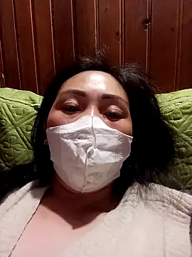 Snapshot of hot-luna- chatting on April 1, 2026, 7:44 pm hot-luna- online show from April 1, 2026, 7:44 pm