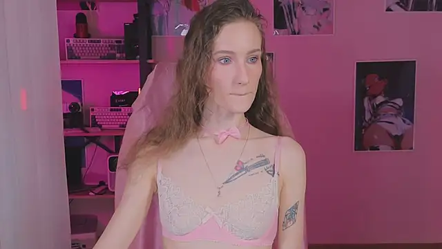 AriaLiko online show from April 12, 2026, 8:36 pm