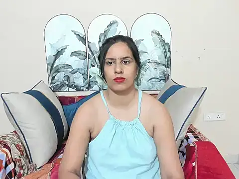 Snapshot of sara_conorr chatting on May 27, 2026, 3:47 am sara conorr online show from May 27, 2026, 3:47 am