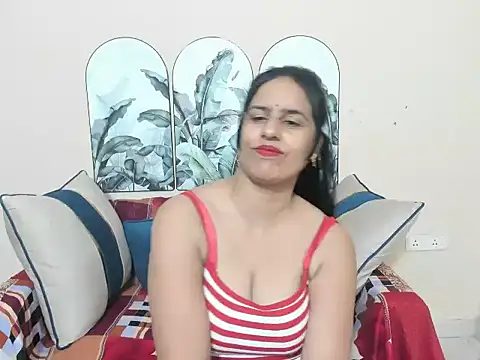 Snapshot of sara_conorr chatting on May 28, 2026, 3:48 am sara conorr online show from May 28, 2026, 3:48 am