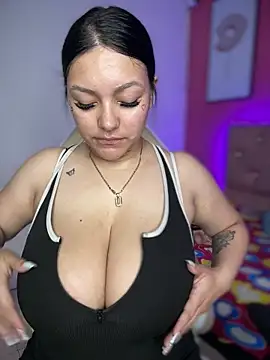 Snapshot of Miia__Taylor chatting on March 16, 2026, 3:12 am Miia Taylor online show from March 16, 2026, 3:12 am