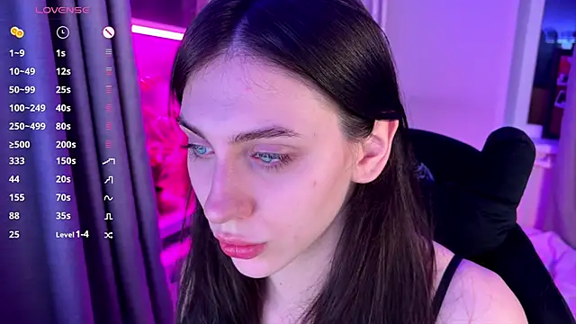 lunawho online show from May 15, 2026, 10:17 pm