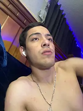 Tupapi696969q online show from May 19, 2026, 4:41 am