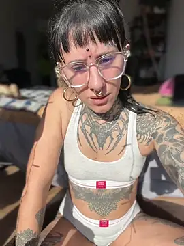 xsadtanas online show from June 15, 2026, 2:08 pm