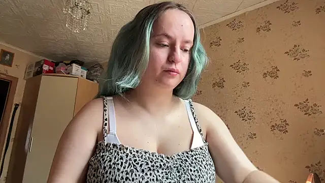 Bubblegum Tempt online show from March 29, 2026, 7:08 am