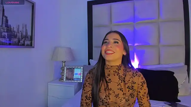 SussyFox online show from March 29, 2026, 3:06 am