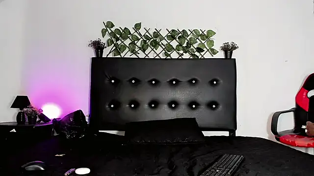 JERO TEASE S7S online show from April 9, 2026, 2:00 am