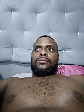 Snapshot of Tuverdugo12 chatting on February 10, 2026, 3:54 am Tuverdugo12 online show from February 10, 2026, 3:54 am