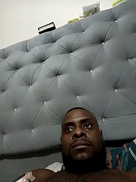 Tuverdugo12 online show from March 18, 2026, 2:15 am