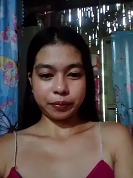 Snapshot of Heavens_night04 chatting on April 24, 2026, 12:35 am Heavens night04 online show from April 24, 2026, 12:35 am