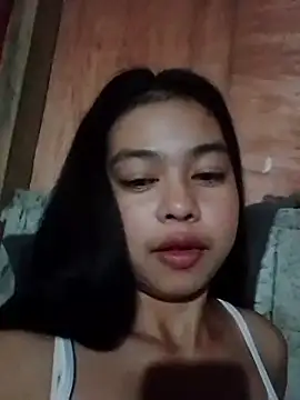 Snapshot of Heavens_night04 chatting on May 22, 2026, 2:12 pm Heavens night04 online show from May 22, 2026, 2:12 pm
