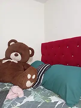 Sweet canelaa73 online show from April 14, 2026, 2:50 am