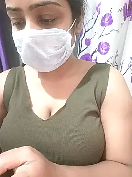 MidnightVibes  online show from March 18, 2026, 5:49 pm