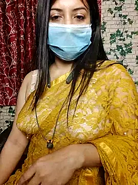 Snapshot of Ishaa_03 chatting on February 1, 2026, 7:29 am Ishaa 03 online show from February 1, 2026, 7:29 am