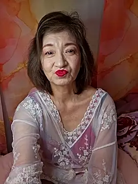 Snapshot of URAN429 chatting on April 23, 2026, 5:26 pm URAN429 online show from April 23, 2026, 5:26 pm
