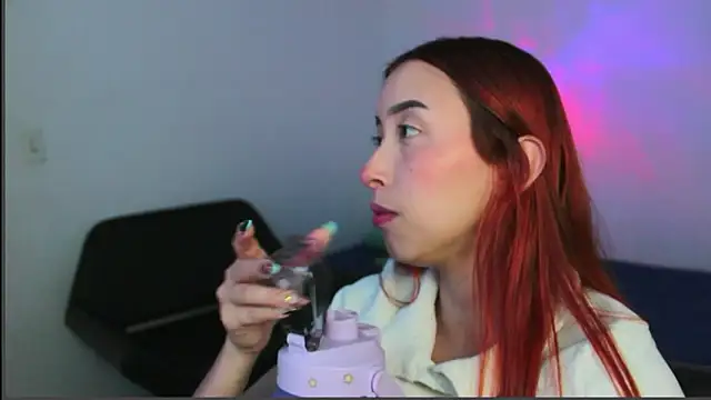 Snapshot of RoseSinsDonViktor chatting on February 20, 2026, 3:45 pm RoseSinsDonViktor online show from February 20, 2026, 3:45 pm