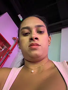 LunaHeat online show from March 12, 2026, 3:07 pm