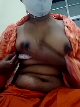 Snapshot of Toma7890 chatting on February 27, 2026, 8:53 pm Toma7890 online show from February 27, 2026, 8:53 pm